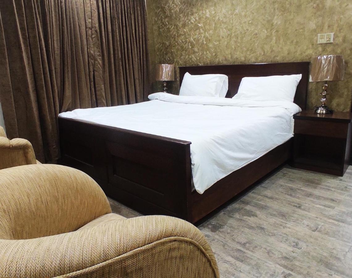 Hotel Daffodils Rawalpindi Extérieur photo